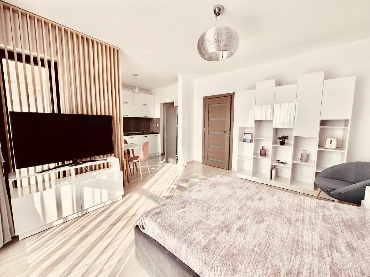 Apartment At The Top Plaza Studio Bucharest